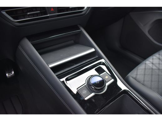 Volkswagen Tiguan R-Line Edition - eHybrid | 'App-Connect' draadloze smartphone integratie | Automatische afstandsr... ActivLease financial lease