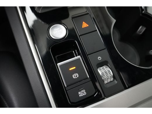 Volkswagen Touareg R 4 Motion e-Hybride | Camera | 21 inch | Navigatie | Stoelverw. | Luchtvering ActivLease financial lease