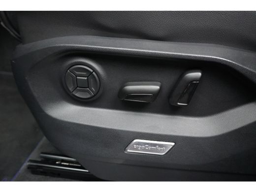 Volkswagen Touareg R 4 Motion e-Hybride | Camera | 21 inch | Navigatie | Stoelverw. | Luchtvering ActivLease financial lease
