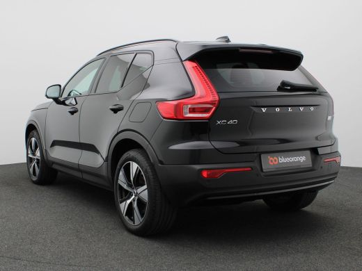 Volvo  XC40 Recharge P8 AWD R-Design Elek. achterklep, Achteruitrijcamera, PDC v+a, Cruise Control, Stoelverw... ActivLease financial lease
