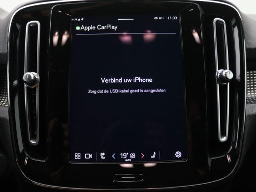 Volvo  XC40 Recharge P8 AWD R-Design 408PK Aut. Elek. achterklep, Achteruitrijcamera, PDC v+a, Cruise Control... ActivLease financial lease