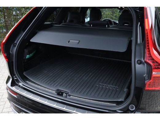 Volvo  XC60 2.0 T6 Plug-in hybrid AWD R-Design Elektrische trekhaak | Pano | Carplay | Stoel/stuurverwarming ... ActivLease financial lease