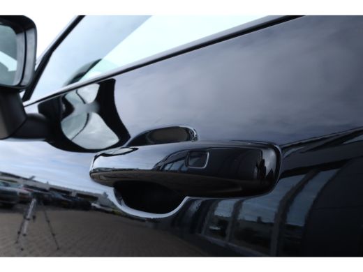 Volvo  XC60 2.0 T6 Plug-in hybrid AWD R-Design Elektrische trekhaak | Pano | Carplay | Stoel/stuurverwarming ... ActivLease financial lease
