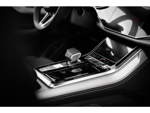 Audi Q8 Pro Line S | Adaptive air suspension sport | Bang & Olufsen Premium 3D | Bekleding leder/alcantar... ActivLease financial lease