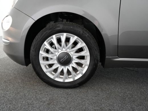 Fiat 500C 1.0 Hybrid Dolcevita | Achterbank in delen neerklapbaar | Airco | Apple Carplay/Android Auto|tele... ActivLease financial lease