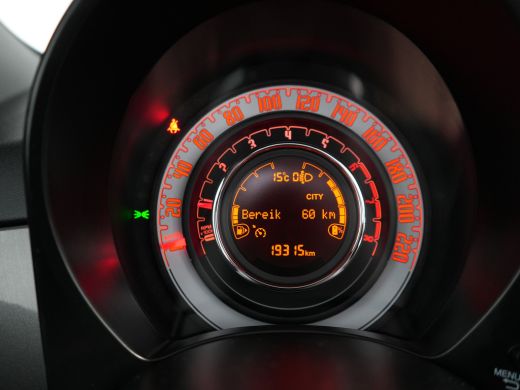 Fiat 500C 1.0 Hybrid Dolcevita | Achterbank in delen neerklapbaar | Airco | Apple Carplay/Android Auto|tele... ActivLease financial lease