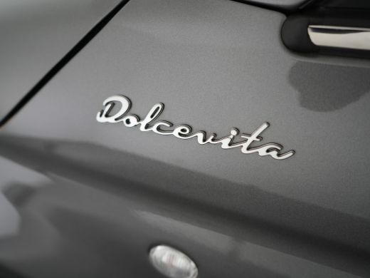 Fiat 500C 1.0 Hybrid Dolcevita | Achterbank in delen neerklapbaar | Airco | Apple Carplay/Android Auto|tele... ActivLease financial lease