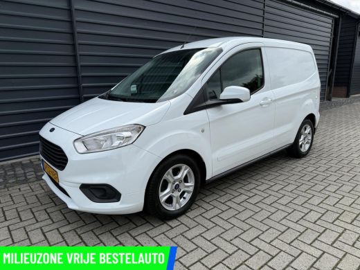 Ford Transit Courier 1.0 Limited Benzine Camera Clima Cruise Apple Carplay Ford Transit Courier 1.0 Limited Benzine Camera Clima Cruise Apple Carplay