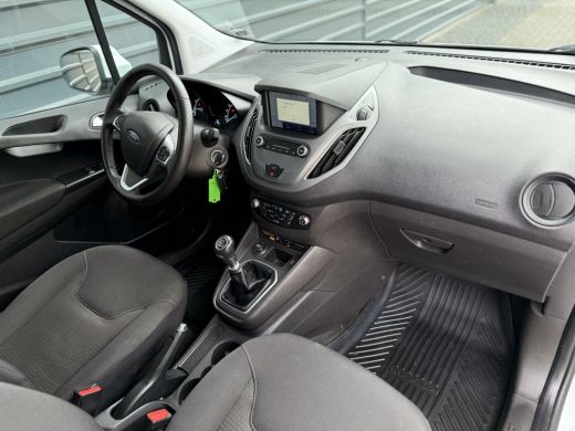 Ford Transit Courier 1.0 Limited Benzine Camera Clima Cruise Apple Carplay ActivLease financial lease