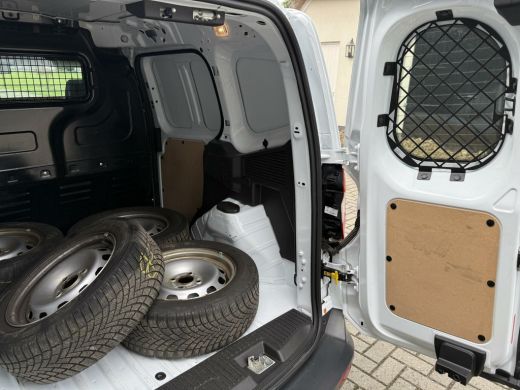 Ford Transit Courier 1.0 Limited Camera Clima Cruise Apple Carplay ActivLease financial lease