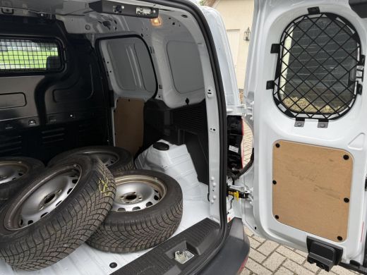 Ford Transit Courier 1.0 Limited Benzine Camera Clima Cruise Apple Carplay ActivLease financial lease