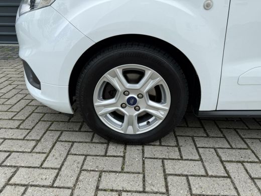 Ford Transit Courier 1.0 Limited Benzine Camera Clima Cruise Apple Carplay ActivLease financial lease