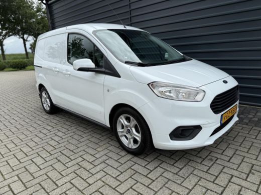 Ford Transit Courier 1.0 Limited Camera Clima Cruise Apple Carplay ActivLease financial lease