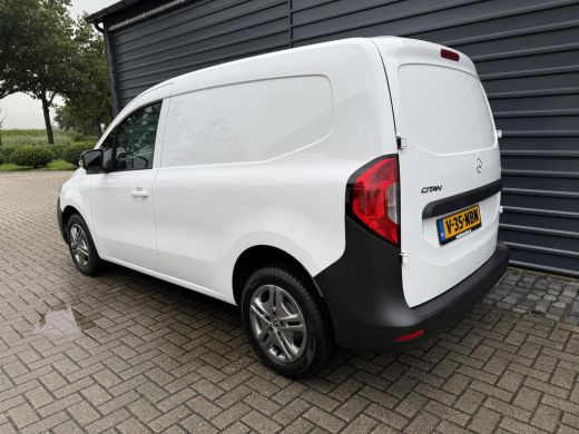 Mercedes-Benz Citan 110 Airco 3 Zits Cruise PDC Schuifdeur Apple Carplay ActivLease financial lease