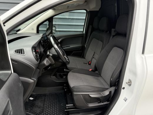 Mercedes-Benz Citan 110 Airco 3 Zits Cruise PDC Schuifdeur Apple Carplay ActivLease financial lease