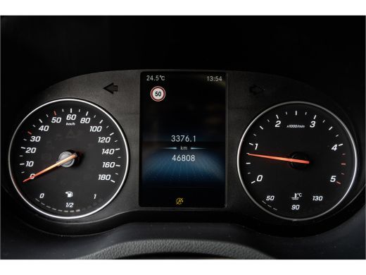Mercedes-Benz Sprinter 311 CDI L2H1 | Camera | Mbux | CarPlay | Navi | Climate | Euro 6 ActivLease financial lease