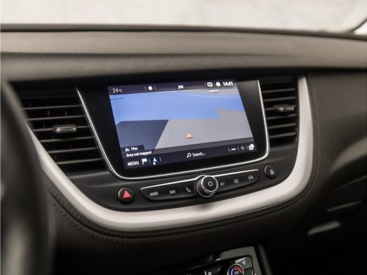 Opel Grandland X 1.2 Turbo Sport Automaat (APPLE CARPLAY, GROOT NAVI, STUUR/STOELVERWARMING, GETINT GLAS, SPORTSTO... ActivLease financial lease
