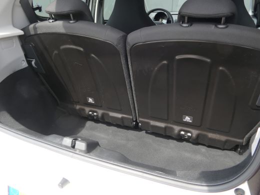 Peugeot 108 1.0 e-VTi Active | Airco | DAB | LED | Bluetooth | 5-Deurs | ActivLease financial lease