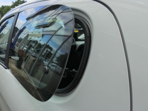 Peugeot 108 1.0 e-VTi Active | Airco | DAB | LED | Bluetooth | 5-Deurs | ActivLease financial lease