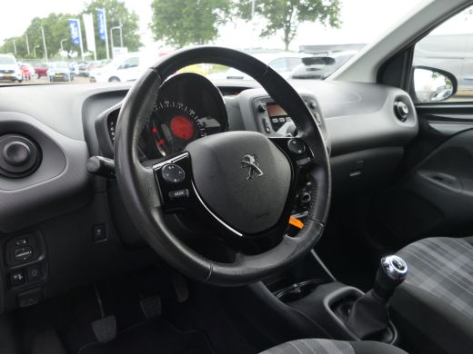Peugeot 108 1.0 e-VTi Active | Airco | LED Dagrijverlichting | Privacy Glass | Mistlampen | 5-Deurs ActivLease financial lease