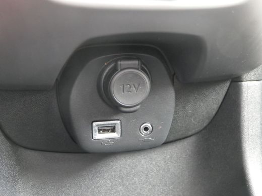 Peugeot 108 1.0 e-VTi Active | Airco | LED Dagrijverlichting | Privacy Glass | Mistlampen | 5-Deurs ActivLease financial lease