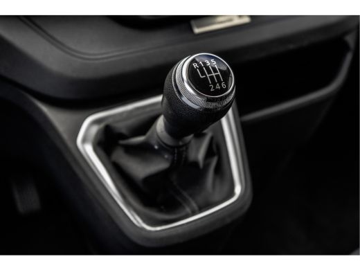 Renault Trafic dCi | L2H1 | Dynamic | Launch Edition 007 | Navi | LED | Imperiaal | Cruise | PDC | Airco | Euro 6 ActivLease financial lease