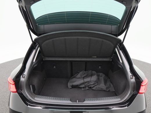 Seat Leon Sportstourer 1.4 TSi 204 Pk Phev eHybrid FR Business Intense | LED | Sensoren | Carplay | Navigatiesysteem | S... ActivLease financial lease