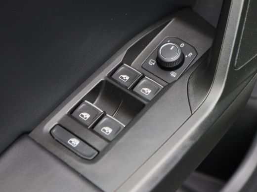 Seat Leon Sportstourer 1.4 TSi 204 Pk Phev eHybrid FR Business Intense | LED | Sensoren | Carplay | Navigatiesysteem | S... ActivLease financial lease