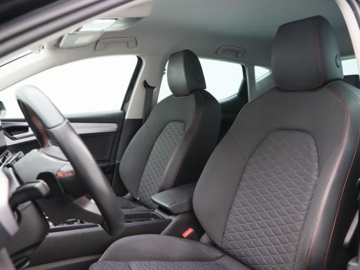 Seat Leon Sportstourer 1.4 TSi 204 Pk Phev eHybrid FR Business Intense | LED | Sensoren | Carplay | Navigatiesysteem | S... ActivLease financial lease