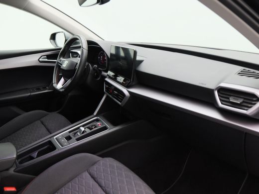 Seat Leon Sportstourer 1.4 TSi 204 Pk Phev eHybrid FR Business Intense | LED | Sensoren | Carplay | Navigatiesysteem | S... ActivLease financial lease