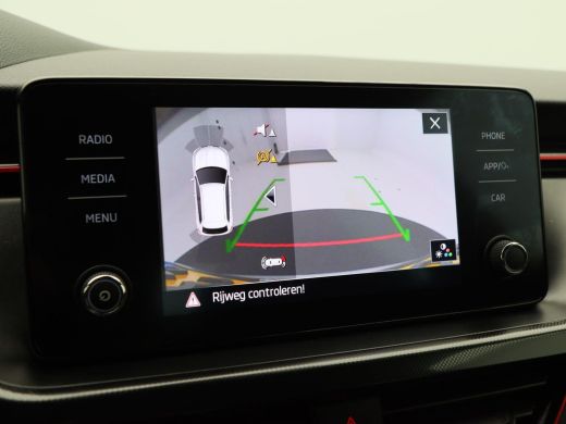 Skoda Kamiq 1.0 TSi 110 Pk Automaat Sport Business | Camera | Sensoren | Cruise | Carplay | LED | Stoel Verwa... ActivLease financial lease