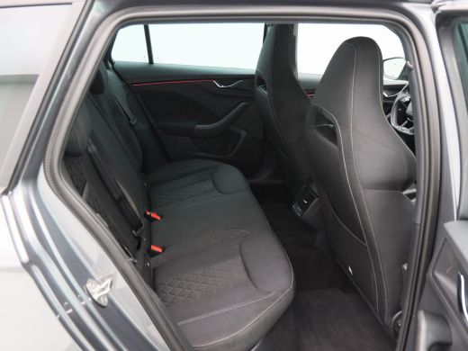 Skoda Kamiq 1.0 TSi 110 Pk Automaat Sport Business | Camera | Sensoren | Cruise | Carplay | LED | Stoel Verwa... ActivLease financial lease