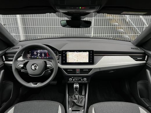 Skoda Kamiq Business Edition | Achteruitrijcamera | Chromen raamlijsten | Cruise control met speedlimiter ActivLease financial lease