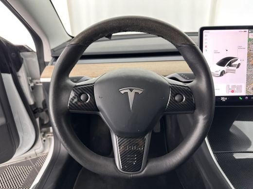 Tesla Model 3 Standard RWD Plus 60 kWh [ 3-Fase ] (INCL-BTW) Aut. *PANO | AUTO-PILOT | LUXURY-LEATHER | KEYLESS... ActivLease financial lease