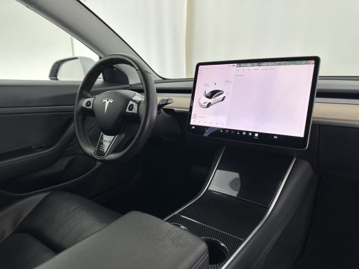 Tesla Model 3 Standard RWD Plus 60 kWh [ 3-Fase ] (INCL-BTW) Aut. *PANO | AUTO-PILOT | LUXURY-LEATHER | KEYLESS... ActivLease financial lease