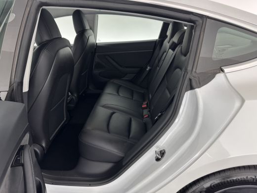 Tesla Model 3 Standard RWD Plus 60 kWh [ 3-Fase ] (INCL-BTW) Aut. *PANO | AUTO-PILOT | LUXURY-LEATHER | KEYLESS... ActivLease financial lease