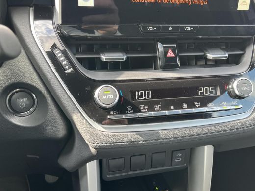 Toyota Corolla Cross Hybrid 140 Style | Navigatie | Parkeersensoren | Carplay | Keyless entry | ActivLease financial lease