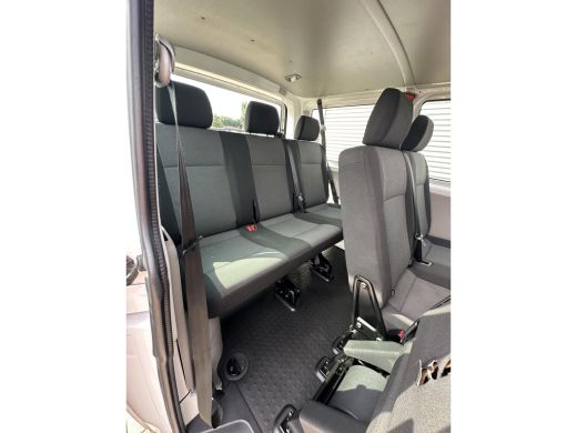Volkswagen Transporter 2.0 TDI L1H1 Personenbus ActivLease financial lease
