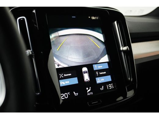 Volvo  XC40 1.5 T4 Recharge Inscription | Intellisafe | Trekhaak | Complete Auto! | FjordBlue | Camera! ActivLease financial lease