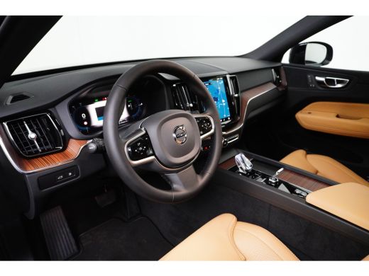 Volvo  XC60 T6 Plus Dark Plug-in Hybrid | Luchtvering | Massage | 360 camera | Cruise control adaptief met St... ActivLease financial lease