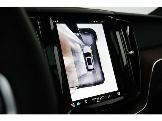Volvo  XC60 T6 Plus Dark Plug-in Hybrid | Luchtvering | Massage | 360 camera | Cruise control adaptief met St... ActivLease financial lease