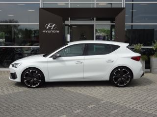 CUPRA Leon 2.0 TSI VZ 300PK DSG | Achteruitrijcamera | Apple Carplay/Android Auto | Cruise control adaptief
