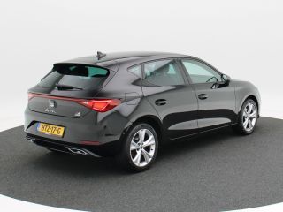 Seat Leon Sportstourer 1.4 TSi 204 Pk Phev eHybrid FR Business Intense | LED | Sensoren | Carplay | Navigatiesysteem | S...