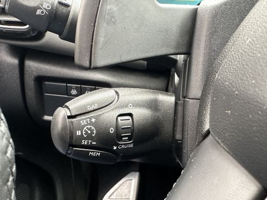 Citroën C5 Aircross Shine Pack Hybrid | Achterbank verstelbaar | Achterstoelen drie | Achteruitrijcamera ActivLease financial lease