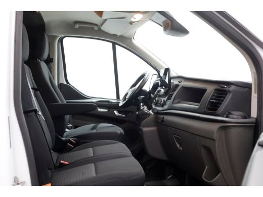 Ford Transit Custom 2.0 TDCI 130pk E6 L1H2 Trend Airco/Navi/Inrichting 06-2018 ActivLease financial lease