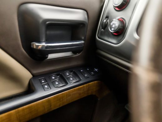 GMC Sierra Sierra 361Pk Automaat (NAVIGATIE, LEDER, CAMERA, ELEK SPORTSTOELEN, STOELVERWARMING, TREKHAAK, CR... ActivLease financial lease