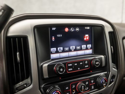 GMC Sierra Sierra 361Pk Automaat (NAVIGATIE, LEDER, CAMERA, ELEK SPORTSTOELEN, STOELVERWARMING, TREKHAAK, CR... ActivLease financial lease