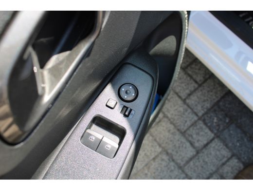 Hyundai i10 1.0 Comfort | Airco | Bandenspanningscontrolesysteem | Bestuurdersstoel in hoogte verstelbaar ActivLease financial lease