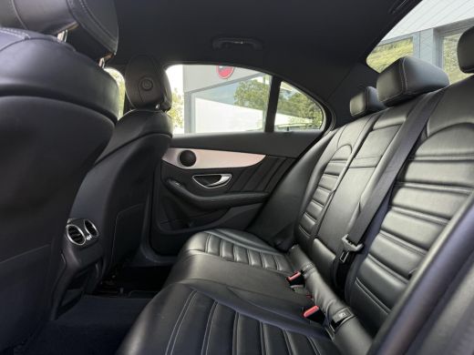 Mercedes-Benz C-Klasse 180d Aut. AMG Sport Edition | Navi | Camera | Leder | ActivLease financial lease