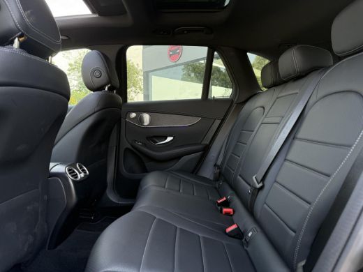 Mercedes-Benz GLC 300e Aut. 4MATIC Solution Luxury | Panorama | Trekhaak | Multi-Beam | Burmester | ActivLease financial lease